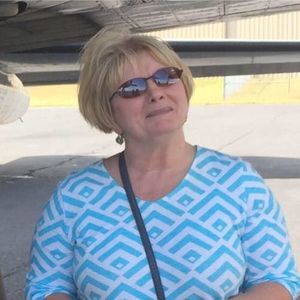 Meet your Posher, Charlotte